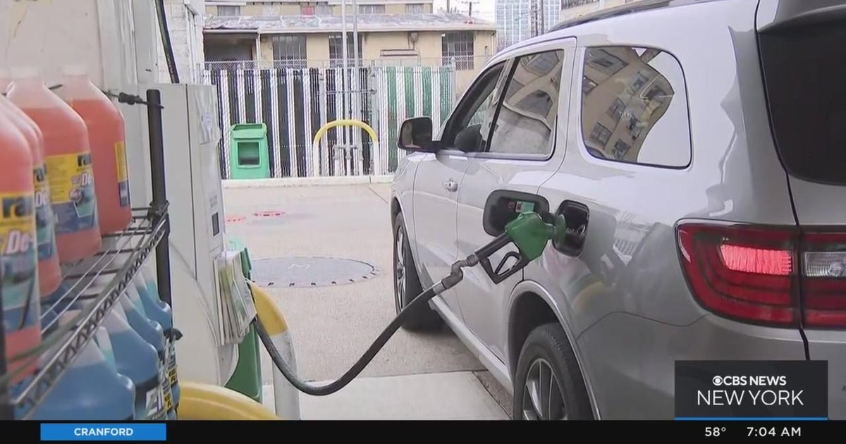 New Jersey gas stations lower prices in protest CBS New York