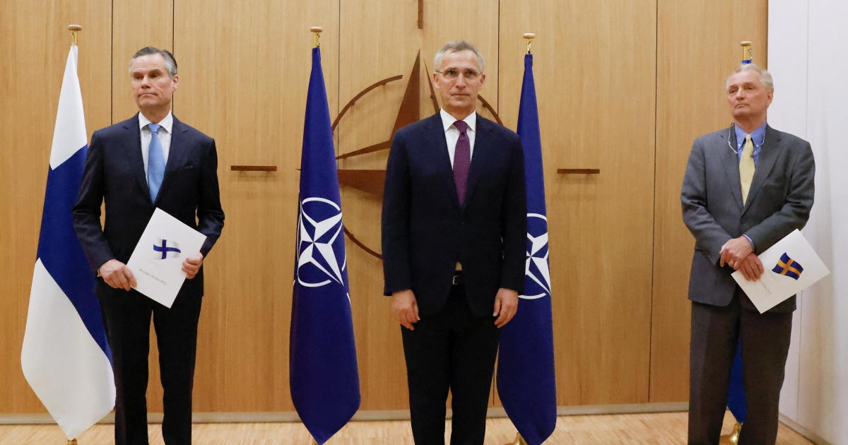 finland-and-sweden-officially-apply-to-join-nato-despite-russia-s