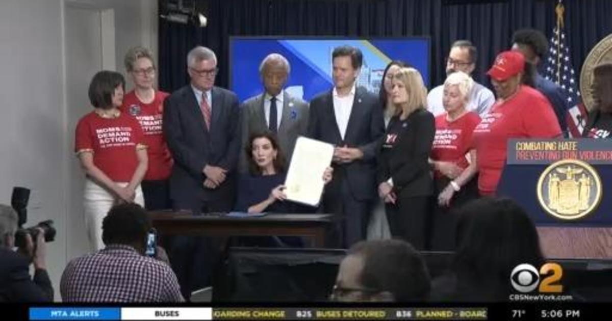 Gov Hochul Takes Action To Strengthen New York Gun Laws Cbs New York 4639