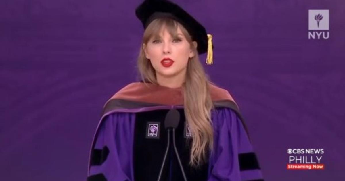 Grammy Winner Taylor Swift Receives Honorary Doctorate Of Fine Arts ...