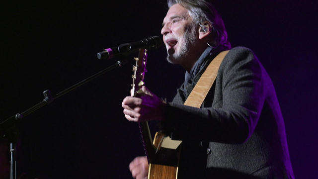 kenny-loggins-performs-1280.jpg 