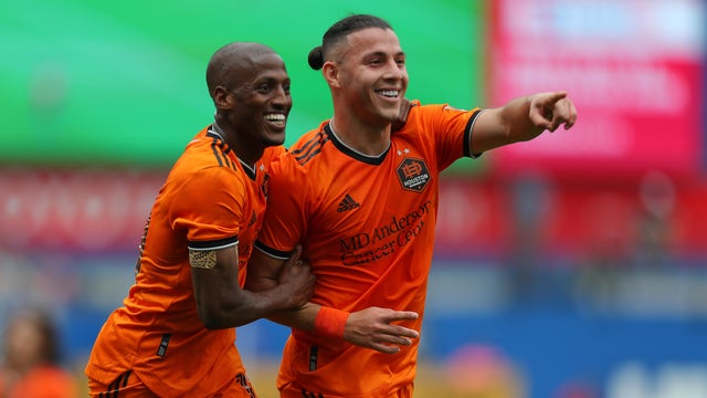 Houston Dynamo FC v FC Dallas 