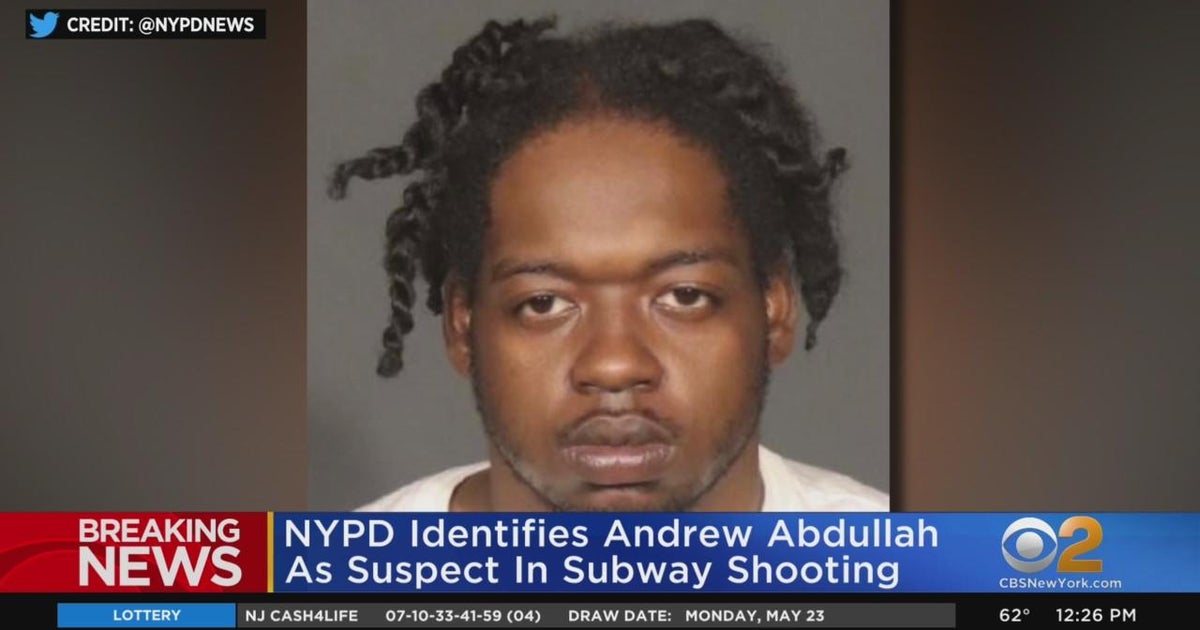 New photo of subway shooting suspect CBS New York
