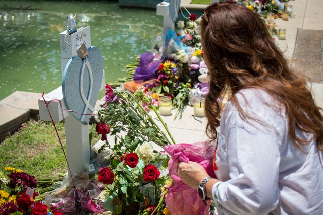 Uvalde school shooting 