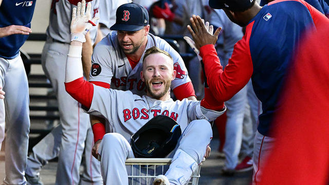 Boston Red Sox v Chicago White Sox 