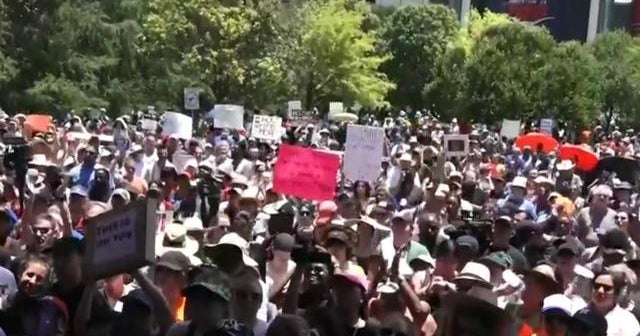 Activists protest annual NRA convention in wake of Texas mass shooting ...
