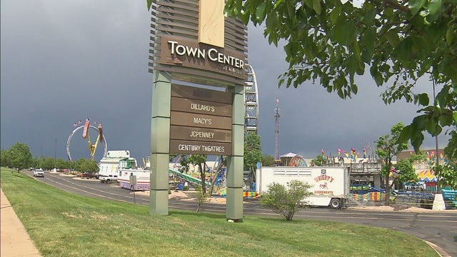 town-center-aurora-.jpeg 