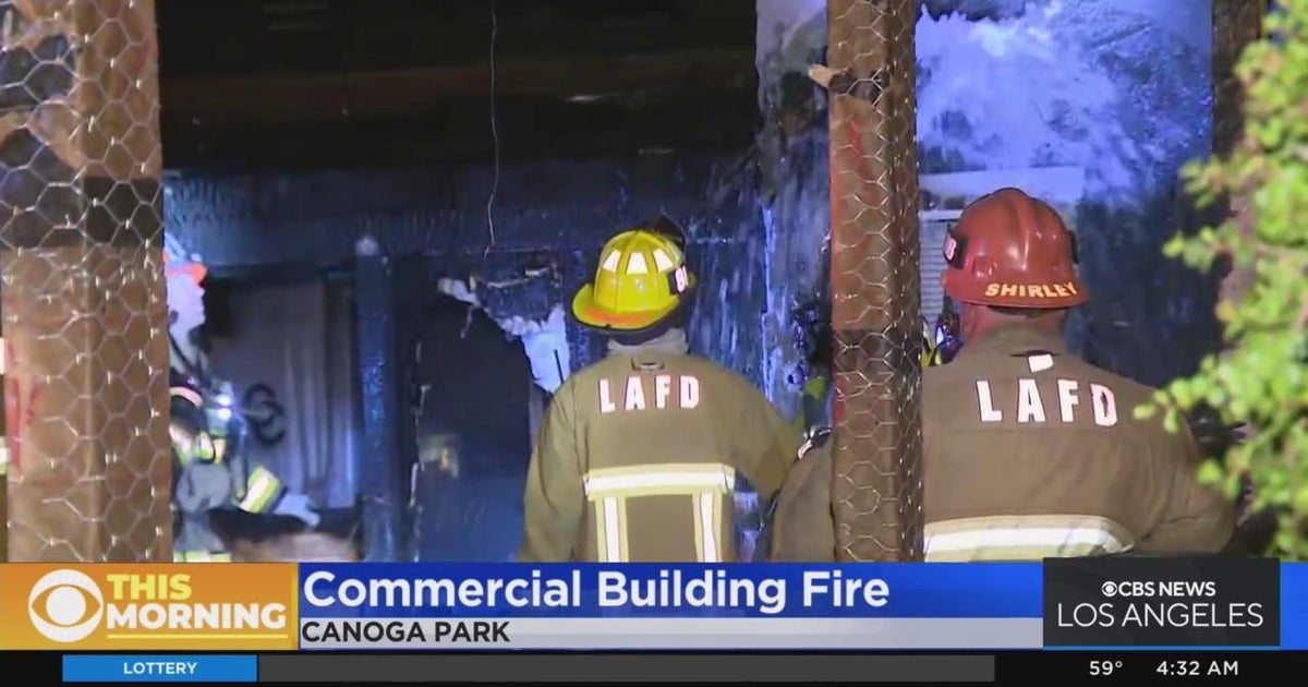 Dumpster fire saved from spreading to nearby business in Canoga Park ...