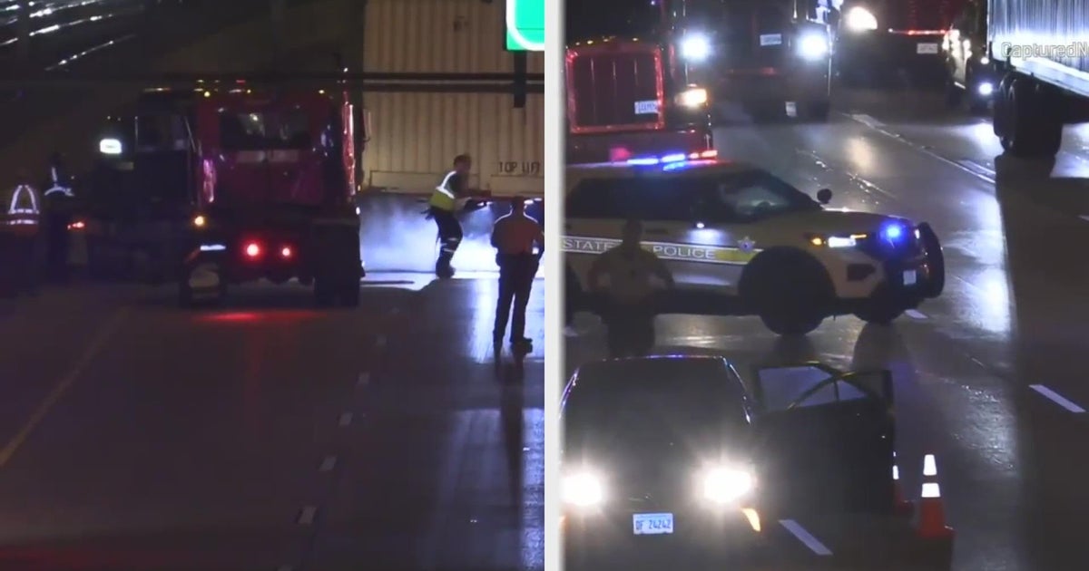 ISP investigate shooting on Dan Ryan Expressway hours after crash