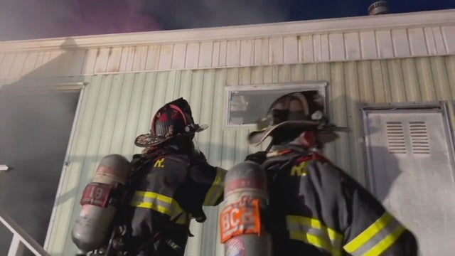 SANTA FE DRIVE FIRE.transfer_frame_744 