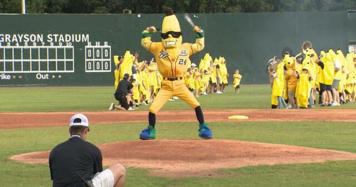 Baseball That's Gone Bananas - CBS News