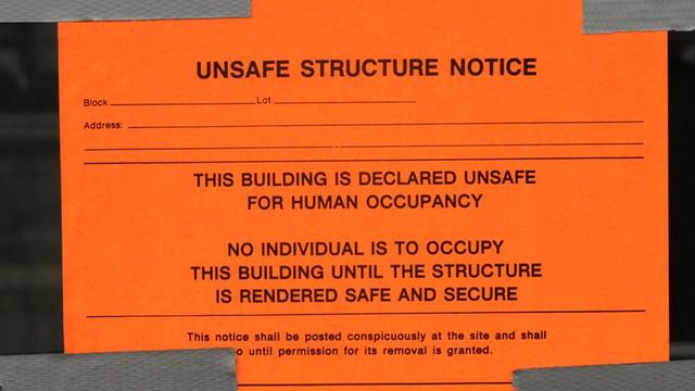 unsafe-building-sign.jpg 