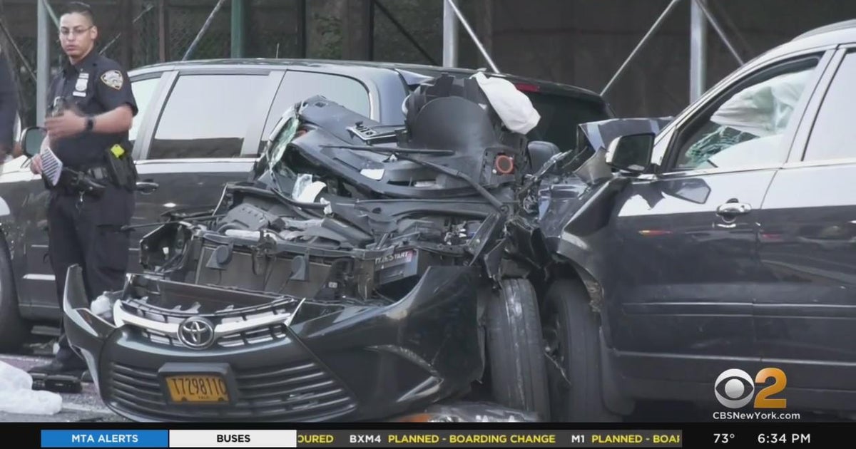 Driver sought in deadly hit-and-run in the Bronx - CBS New York