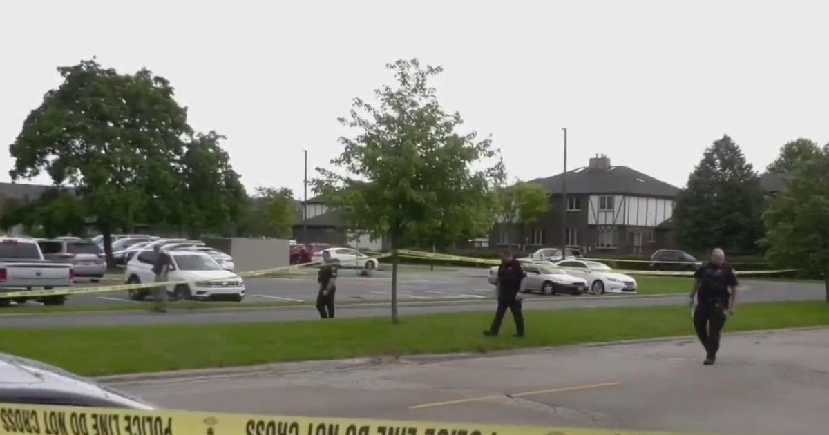 Police investigate after 2 people found shot, killed in Wheeling CBS