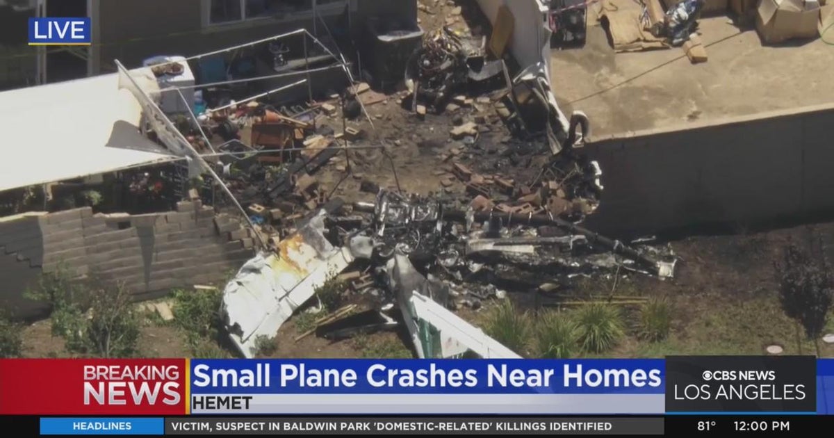 Pilot suffers major burns in plane crash into backyard of Hemet home