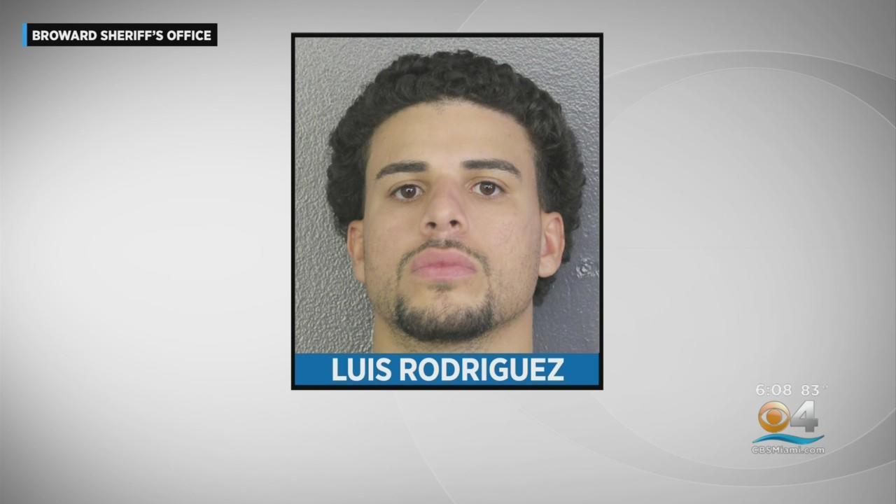 1280px x 720px - 25-year-old man accused of masturbating in front of teen girl in Pembroke  Pines - CBS Miami