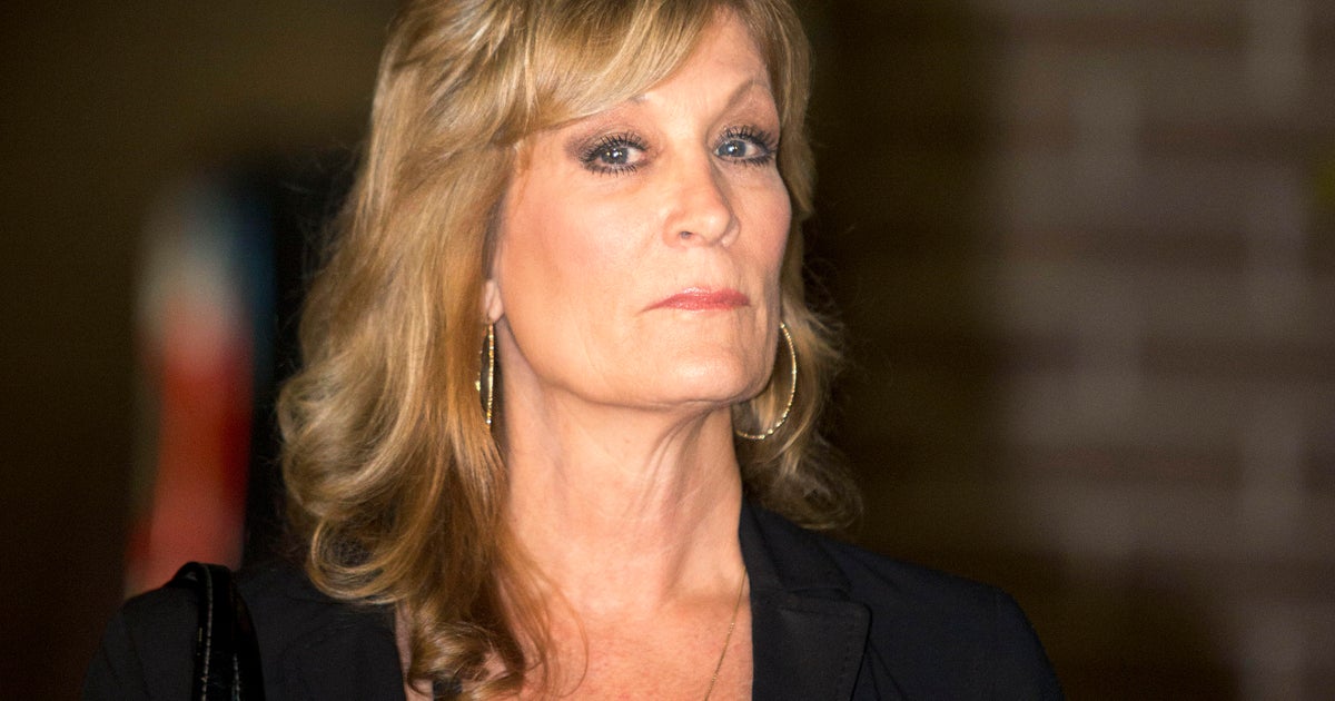 Bill Cosby accuser testifies he sexually assaulted her at the Playboy Mansion when she was 16: "He forced himself on me" - Vimarsana News