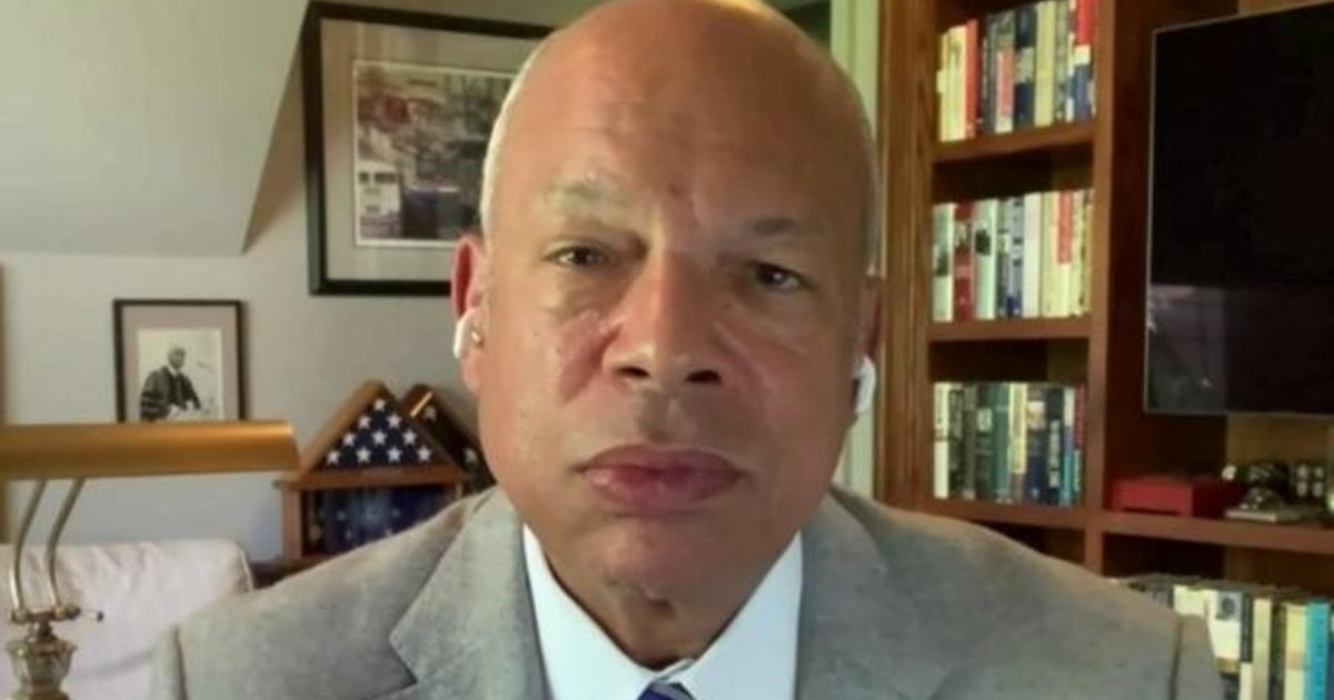 Former Homeland Security Secretary Jeh Johnson discusses mass shootings in U.S. thumbnail