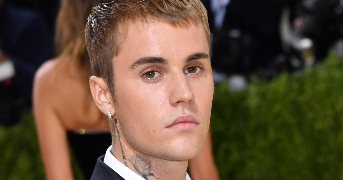 Justin Bieber says half his face is paralyzed due to Ramsay Hunt syndrome -  CBS News