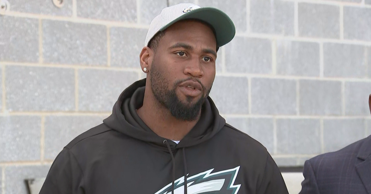 Philadelphia Welcomes Haason Reddick To Eagles With Pep Rally At City ...