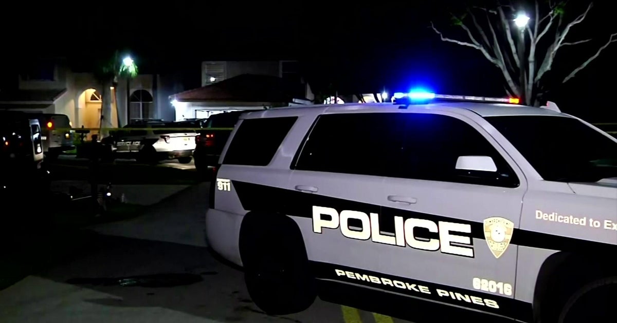Pembroke Pines person arrested in stabbing demise of brother Pembroke Pines person arrested in stabbing demise of brother