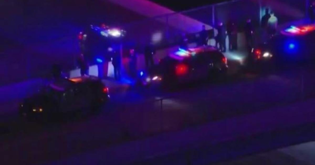 Procession held for slain El Monte, California police officers - CBS News