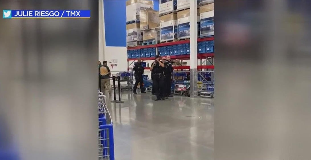Sam's Club in Fullerton evacuated on report of man with a shotgun, but