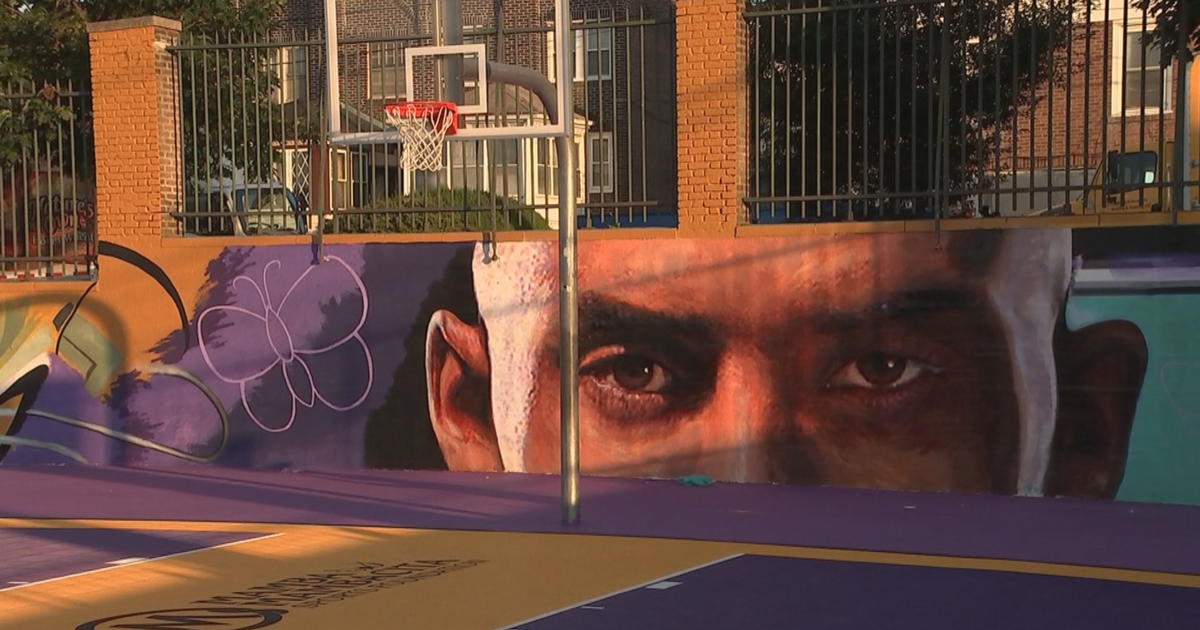 Philadelphia Eagles Paint Kobe Bryant Mural At Practice Facility