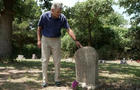 mark-whitaker-gravesite-1280.jpg 