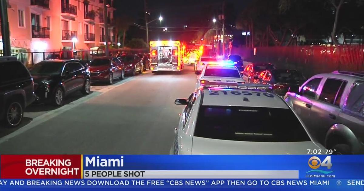 5 people struck in overnight Miami shooting