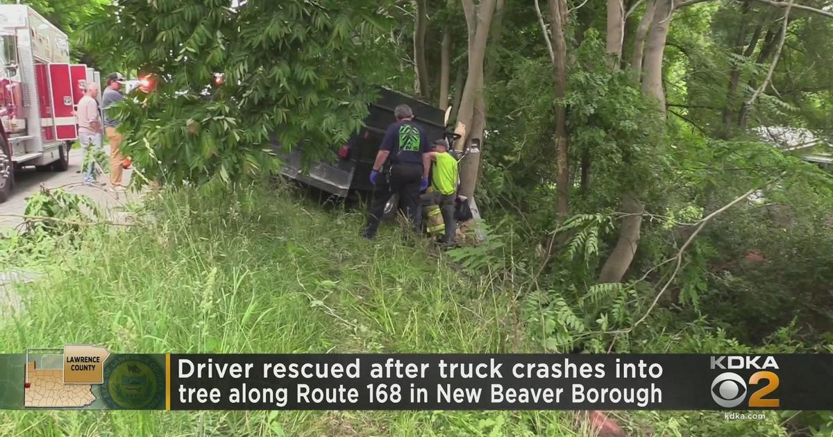 Driver rescued after pickup truck crashes into tree - CBS Pittsburgh