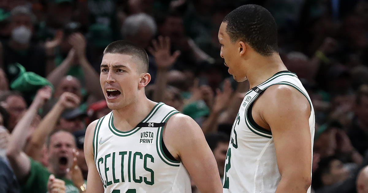 Security stops Payton Pritchard from joining Celtics coaches