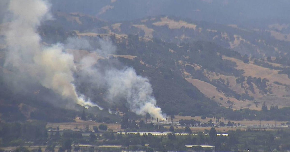 Vegetation fire burning in unincorporated Morgan Hill - CBS San Francisco