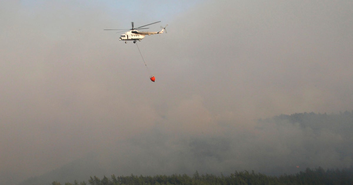 Western Turkey wildfires continued raging for a 3rd day, worsened by windy and dry weather Western Turkey wildfires continued raging for a 3rd day, worsened by windy and dry weather
