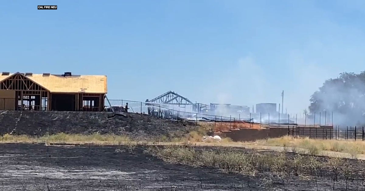 New Home Under Construction Catches Fire In Placer County - CBS Sacramento