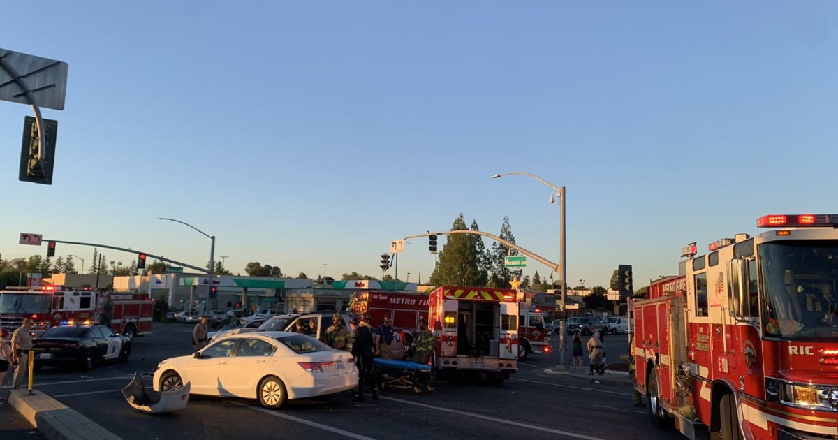 2 Hospitalized Following Crash Involving 3 Vehicles In Carmichael CBS