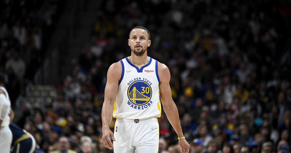 Stephen Curry inks massive extension with Under Armour – Basketball Society