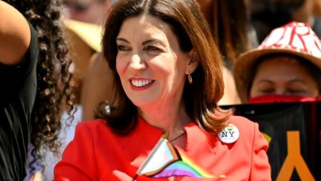 cbsn-fusion-governor-kathy-hochul-wins-democratic-nomination-in-new-york-primary-election-thumbnail-1095569-640x360.jpg 
