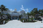 Sandals Emerald Bay Celebrity Golf Weekend - Golf Pairings and Pool Party 