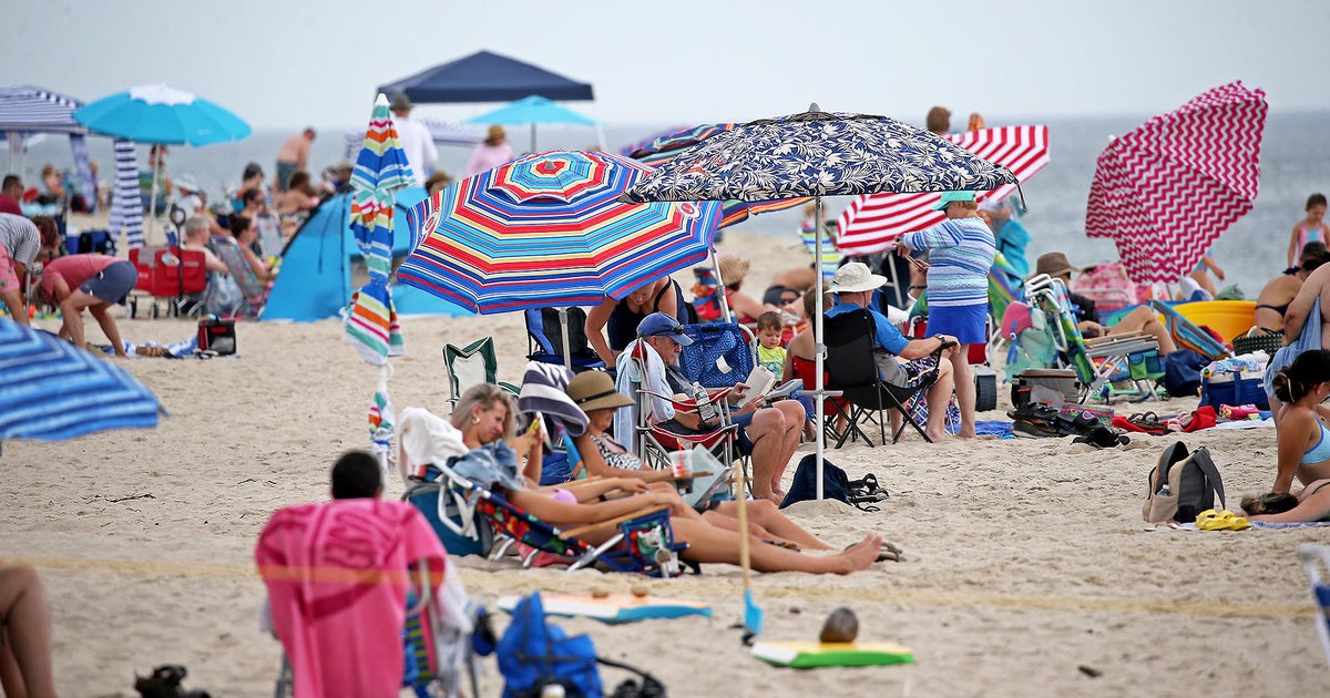 Florida saw less visitors in 2023 Florida saw less visitors in 2023