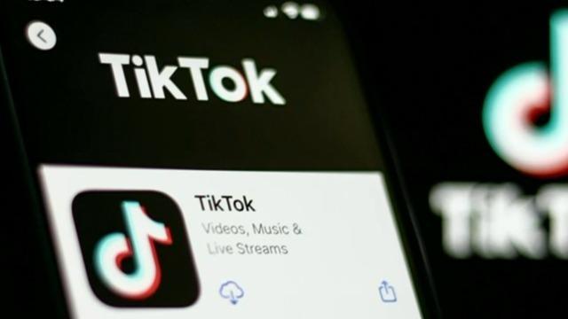 cbsn-fusion-fcc-wants-tiktok-removed-from-app-stores-thumbnail-1100935-640x360.jpg 