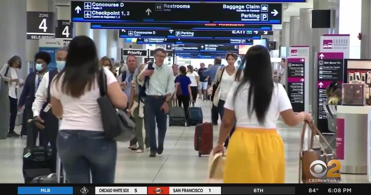 TSA 2.46 million travelers passed through airport security Friday CBS New York