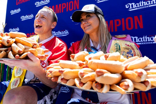 Hot Dog Eating Contest 