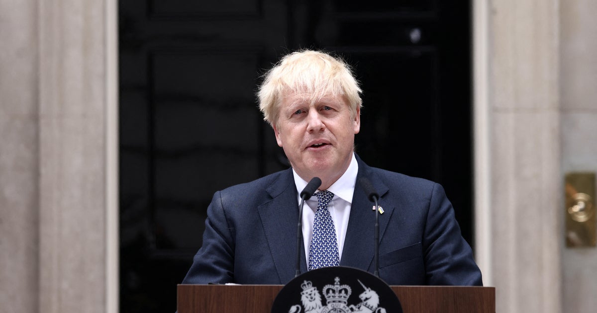 Thủ tướng Anh Boris Johnson tuyên bố từ chức sau khi hàng chục đồng nghiệp từ chức vì hàng loạt bê bối