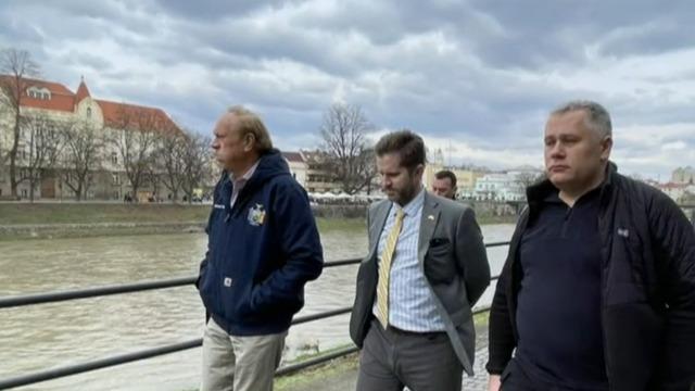 cbsn-fusion-former-ny-governor-george-pataki-relief-efforts-in-ukraine-thumbnail-1111670-640x360.jpg 