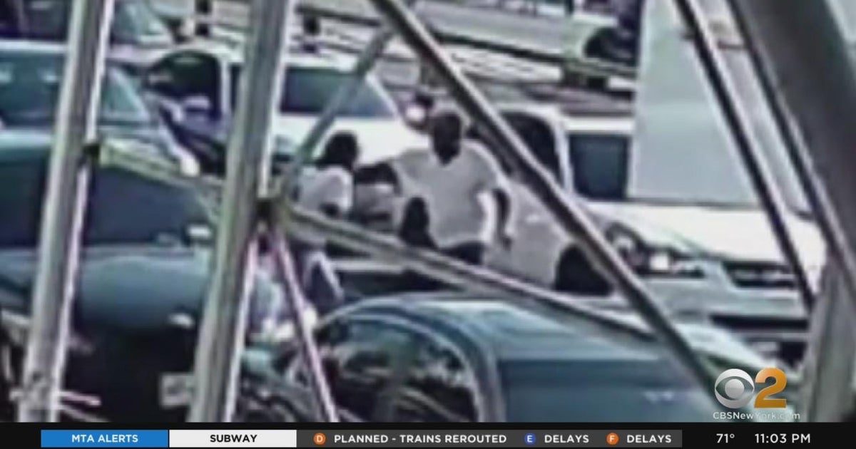 Woman attacked with screwdriver in apparent Bronx road rage incident ...