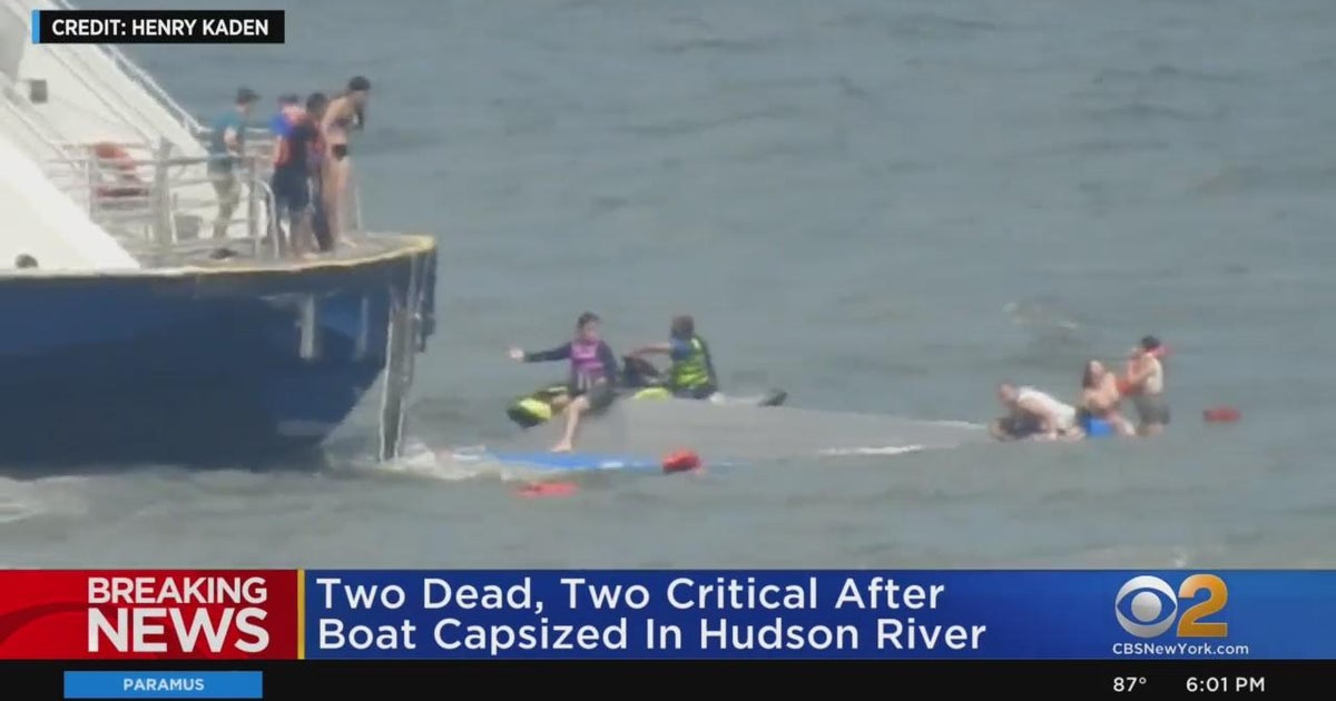 2 dead including a child after boat capsizes in Hudson River - CBS New York
