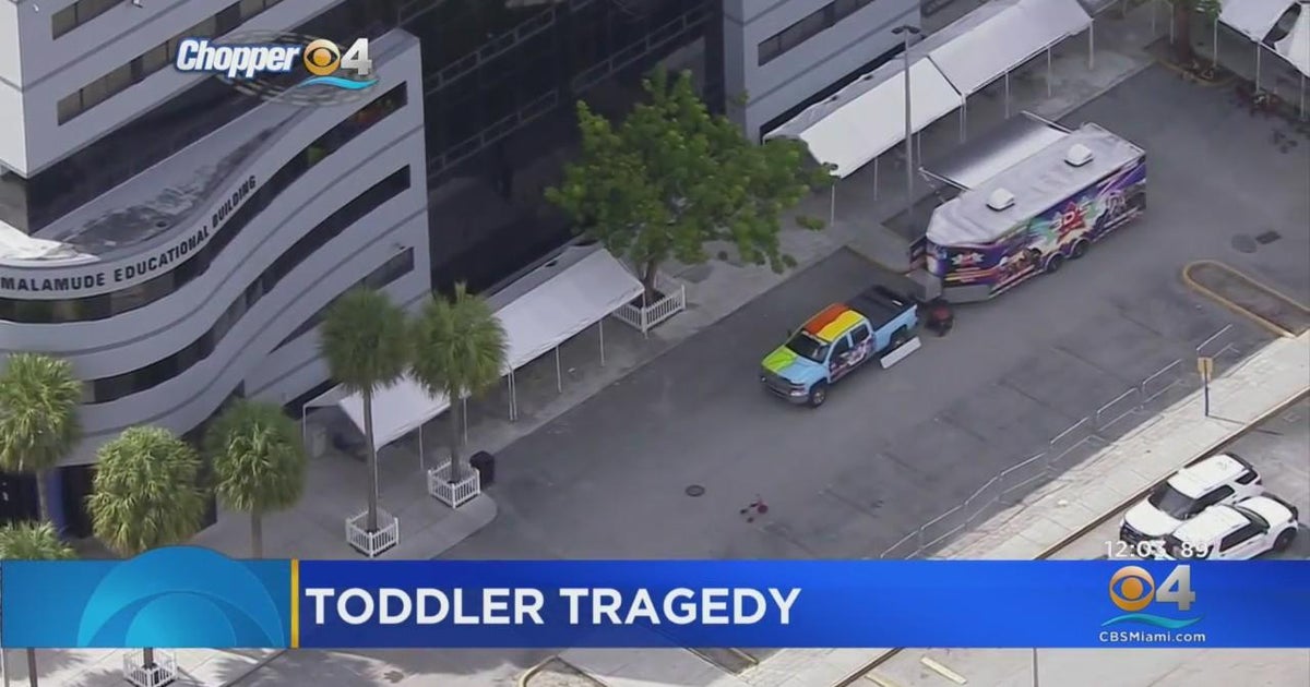 Boy dies after being left in hot car CBS Miami
