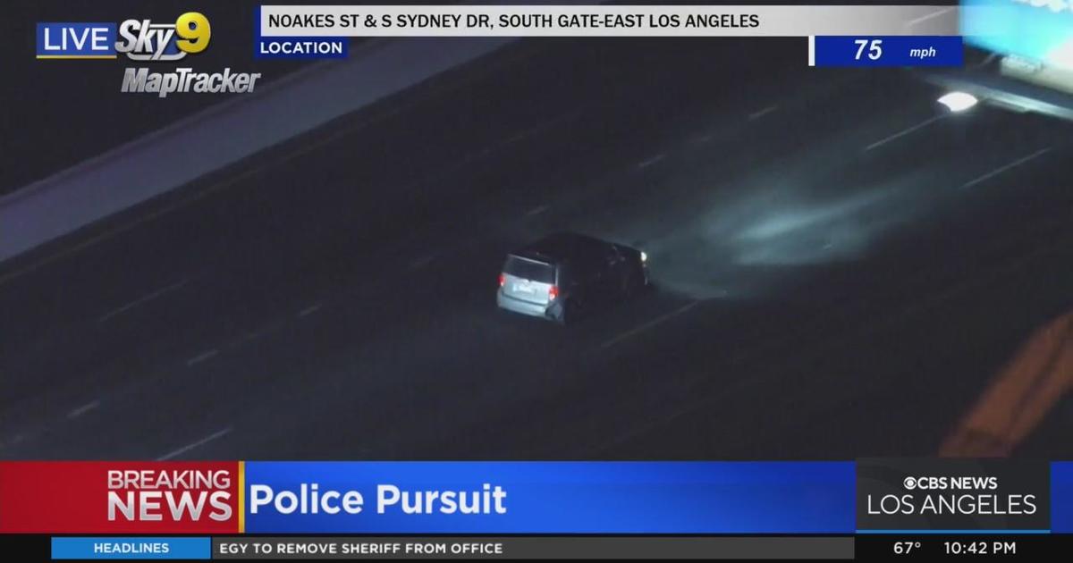 Police in pursuit of domestic violence suspect - CBS Los Angeles