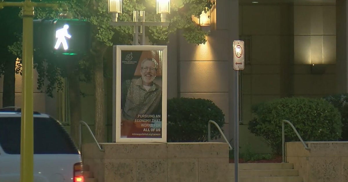Man, 19, seriously injured in downtown Minneapolis shooting - CBS Minnesota